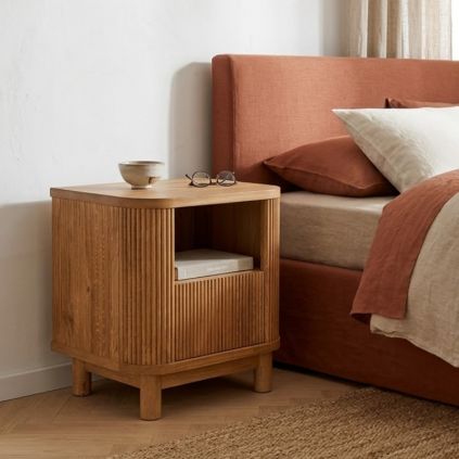 Chevet moderne chêne massif cannelé HOUSTON 50cm