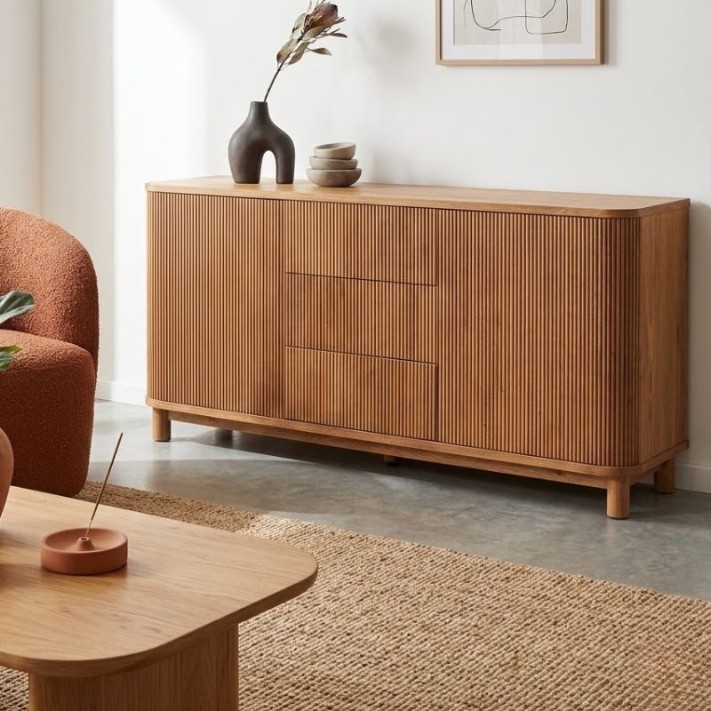 Buffet moderne en chêne massif cannelé HOUSTON 180cm