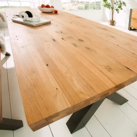 Table à manger industrielle chêne massif OKKA 200cm pieds X
