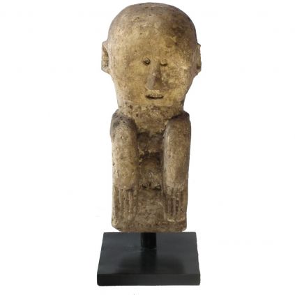 Statuette ethnique en pierre sculptée main h50cm sur socle